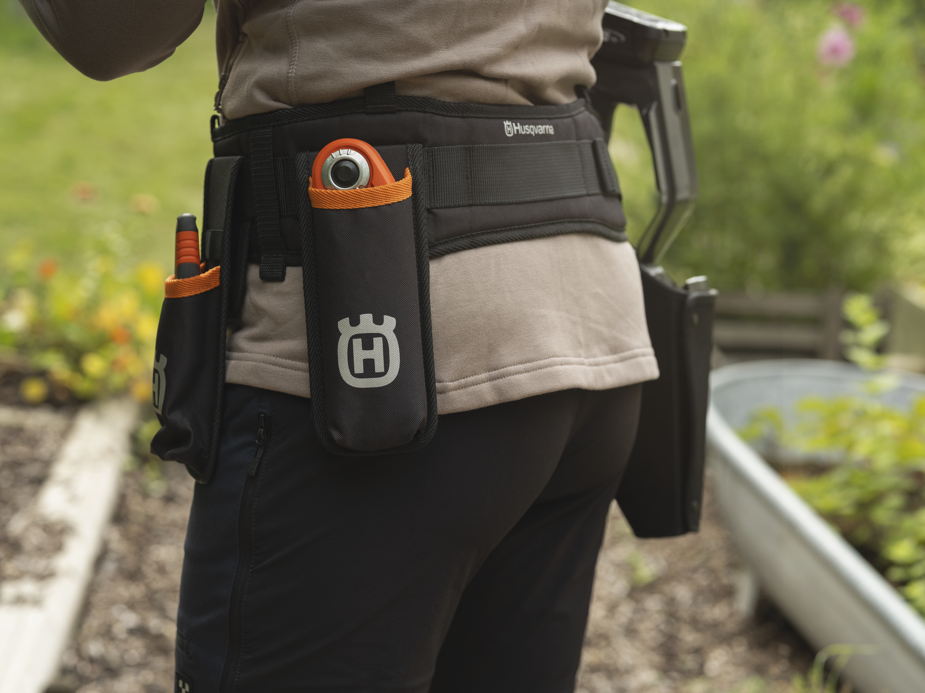 Husqvarna Halter für Handsägen – Werkzeuggürtel und Zubehör – Ansicht 2
