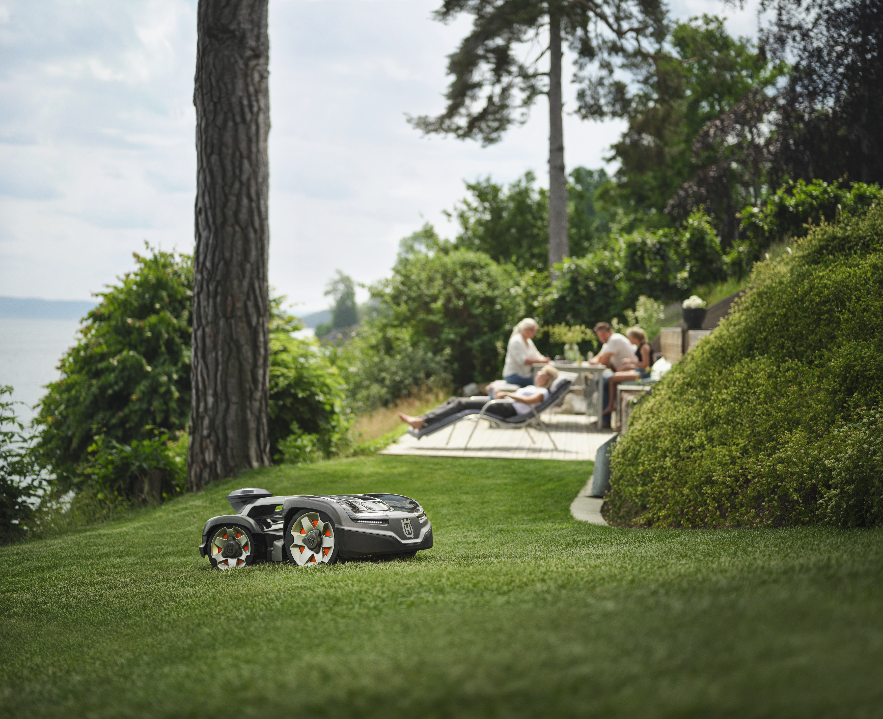 Husqvarna Automower® 435X AWD NERA – Mähroboter – Ansicht 3