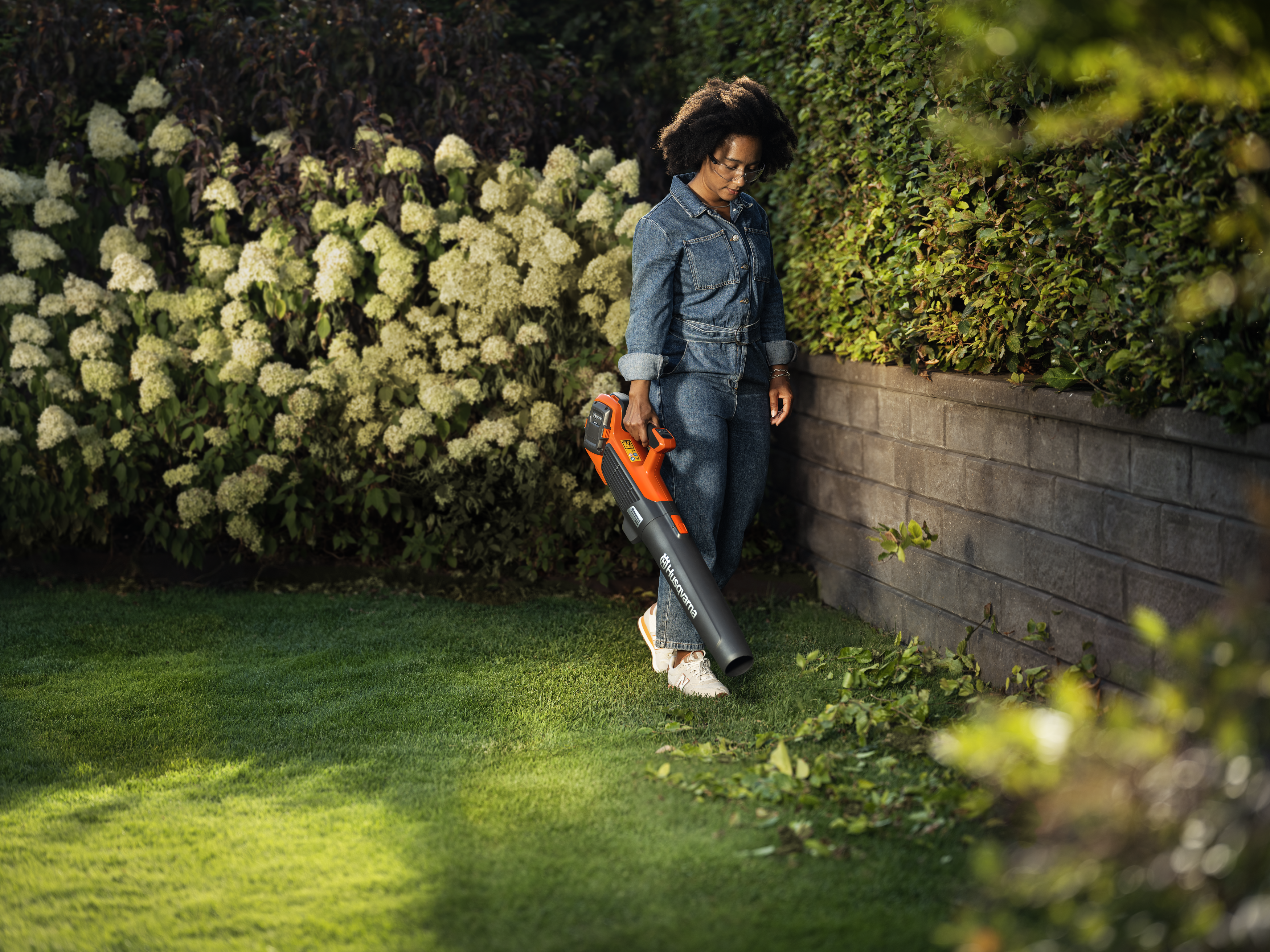 Husqvarna 122iB – Laubbläser – Ansicht 3