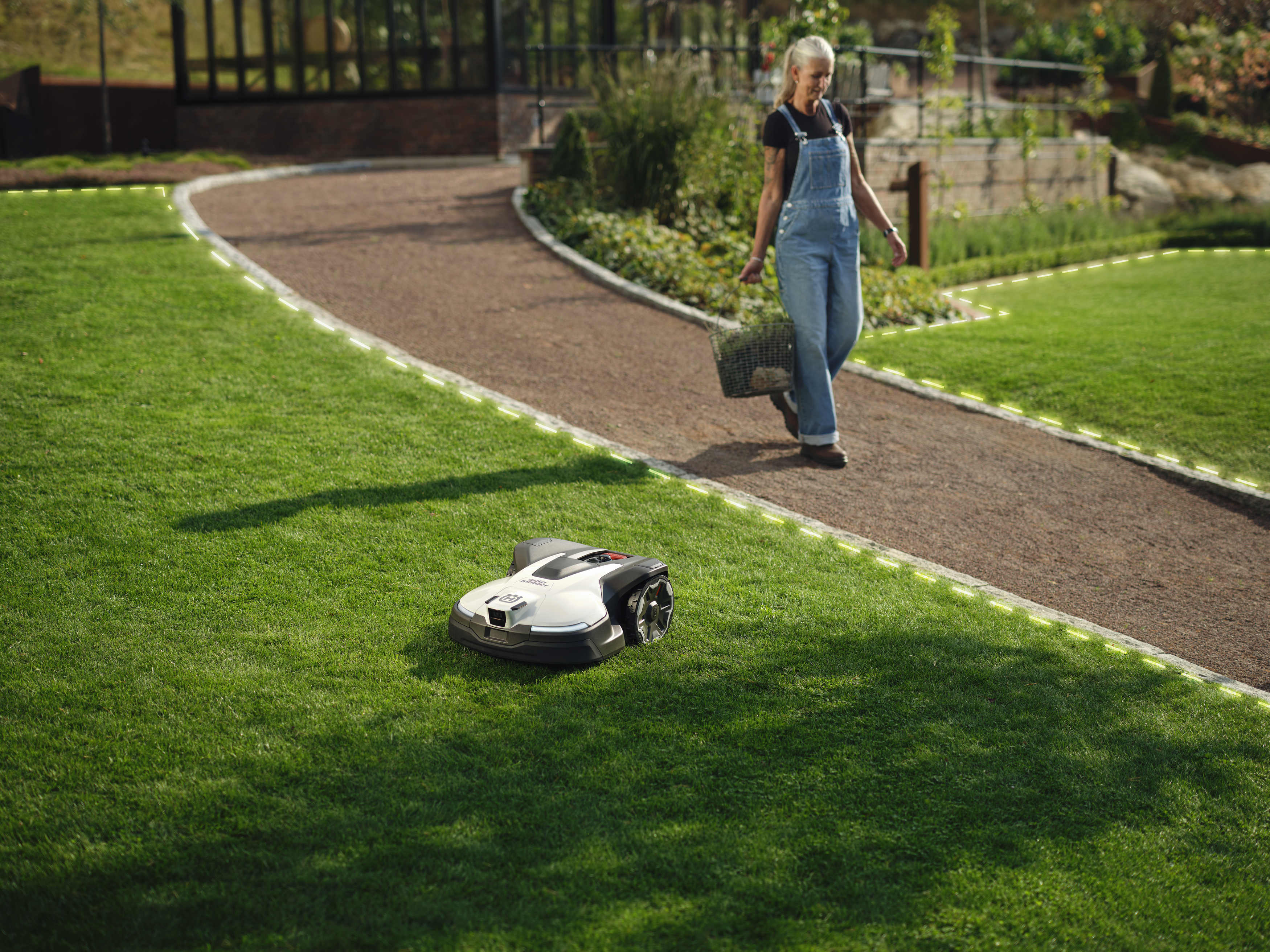 Husqvarna Automower® 430V NERA – Mähroboter – Ansicht 3