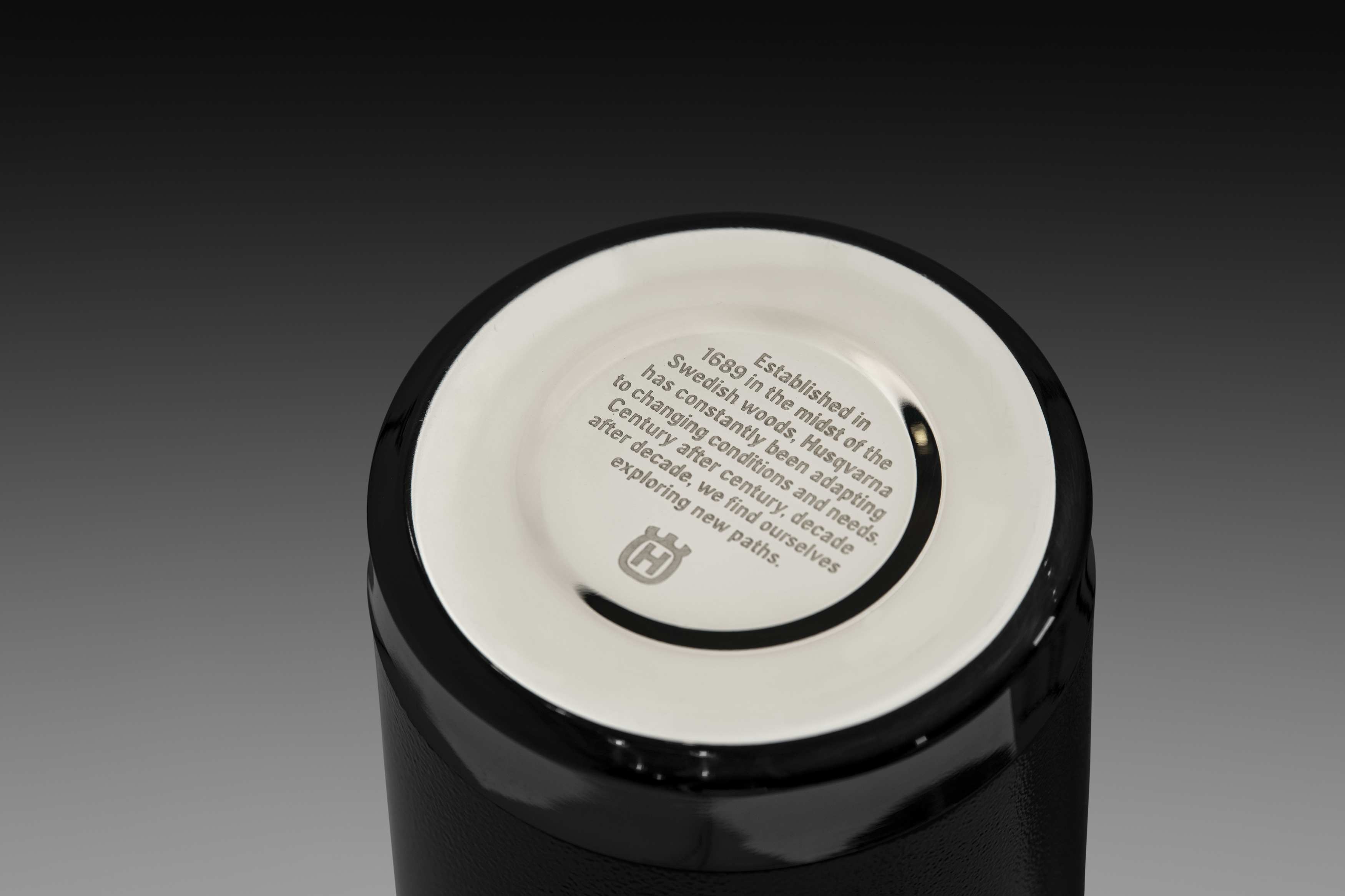 Husqvarna Xplorer Lebensmitteldose mit Löffel - 0,6L – Xplorer-Freizeitkleidung – Ansicht 2
